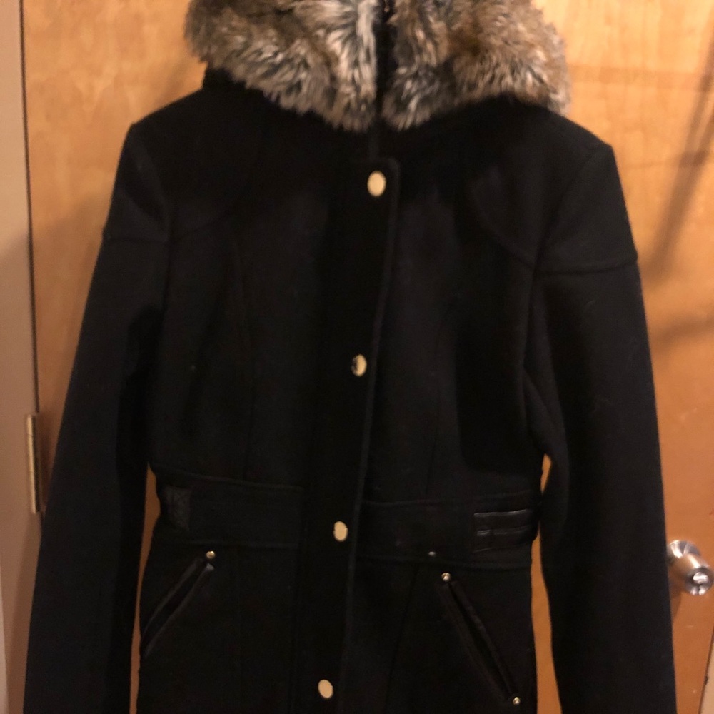 Coat - Picture 5 of 7
